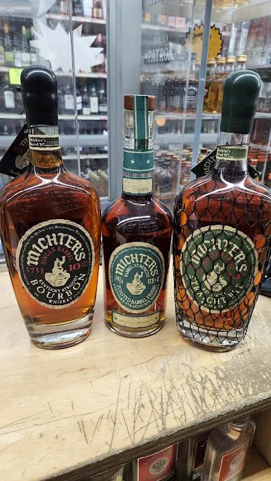 Great Liquor Store 8