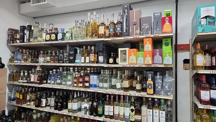 Great Liquor Store 7