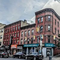 New Dong Fang Liquor Store
