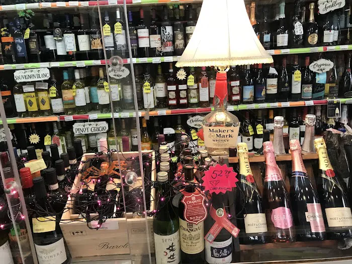 Universal Wines & Liquors 5