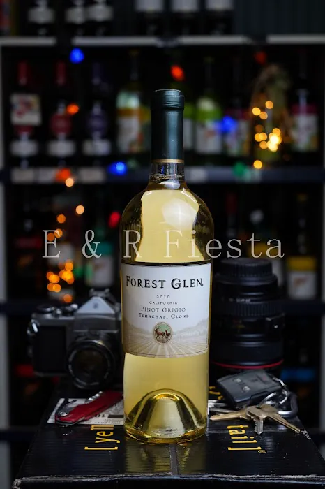 E & R Liquor Corporation 5