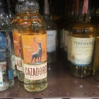 LIQUORS & WINES