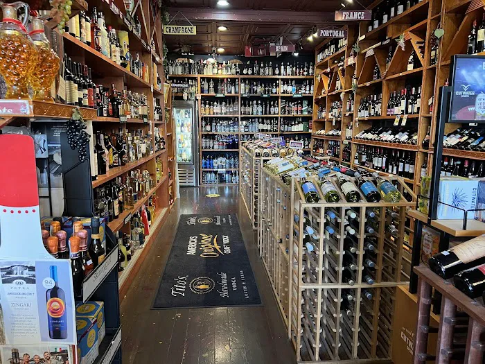 Aroma Liquors 3