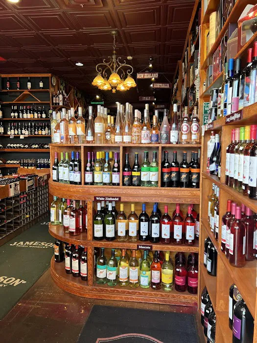 Aroma Liquors 2