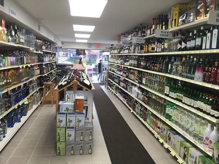 Star Liquor & Wine 4