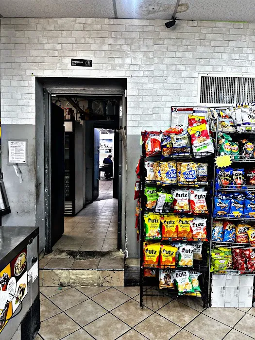 Neel Deli & Convenience 4
