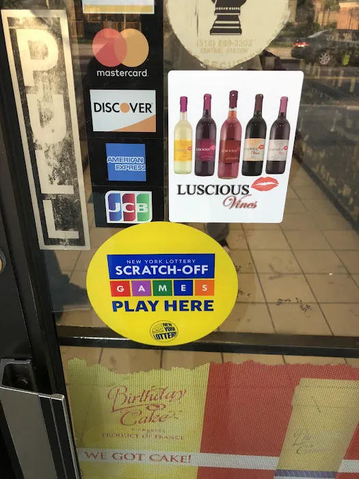 Hollis Liquor & Wine 4