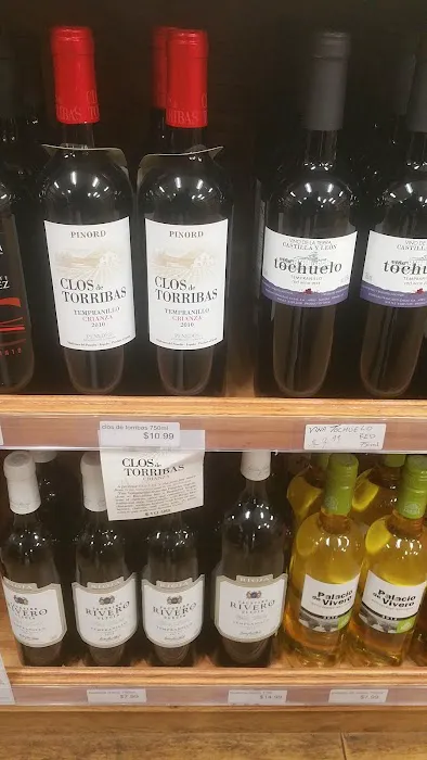 HOOK DISCOUNT WINE & LIQUOR VALLEY STREAM 3