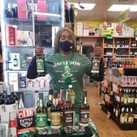 HOOK DISCOUNT WINE & LIQUOR VALLEY STREAM
