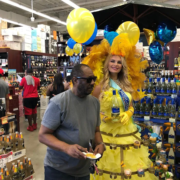 Liquor & Wine Warehouse 6