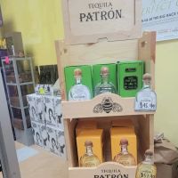Tasty Wine -N- Liquor