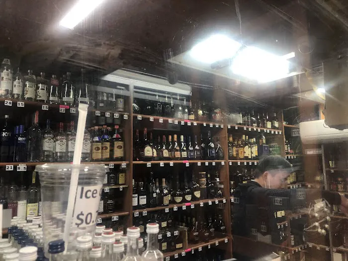 Jardy Wines & Liquor 4