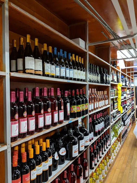 Jardy Wines & Liquor 6