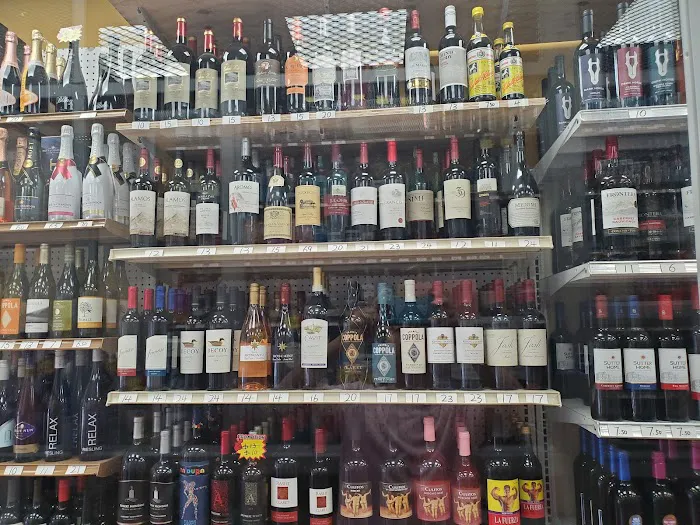 J&M Liquor Store 9