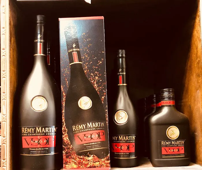 Elie's wines and Liquor 1