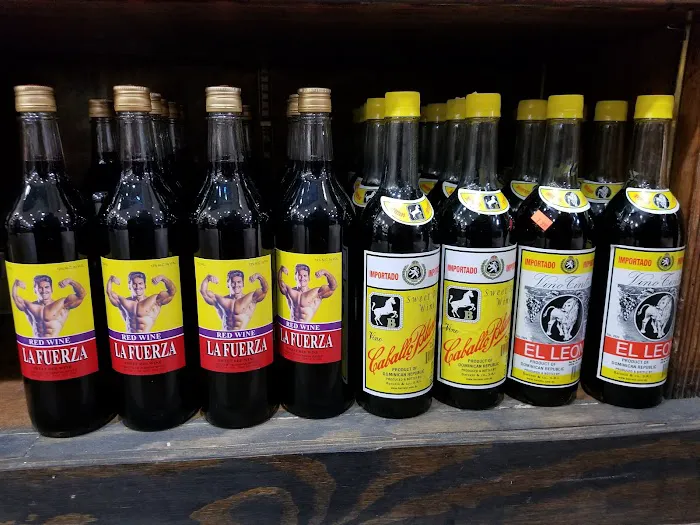Uptown Wine & Spirits 6
