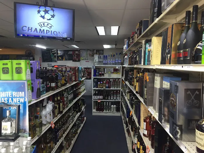 Braddock Liquor and Wine 5