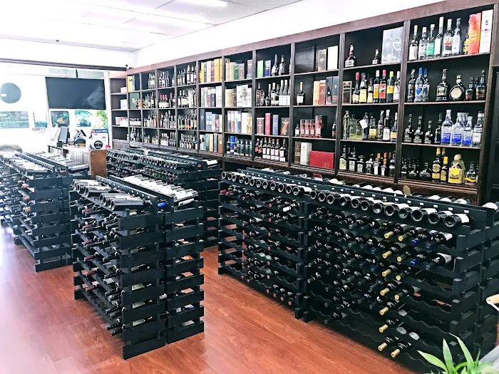 Douglaston Wine & Liquor 4