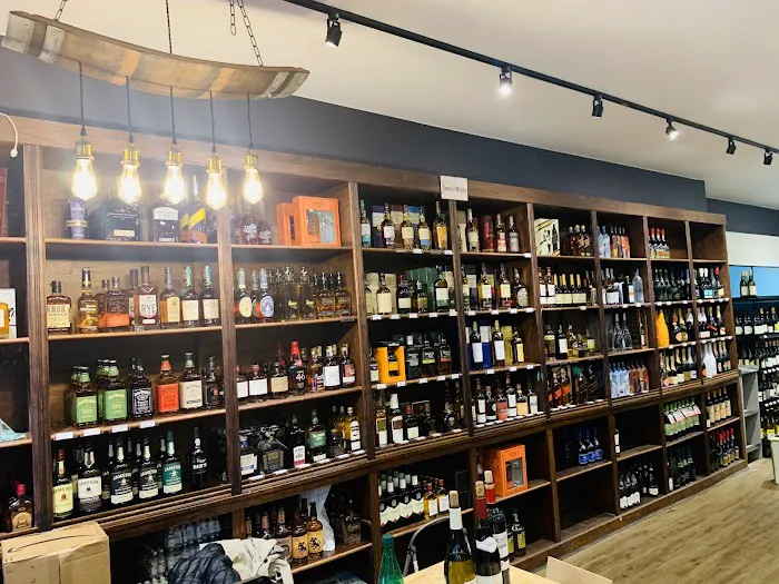 Douglaston Wine & Liquor 8