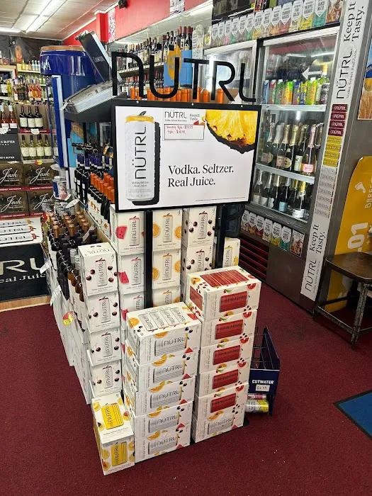 Bellerose Wines & Liquor 5