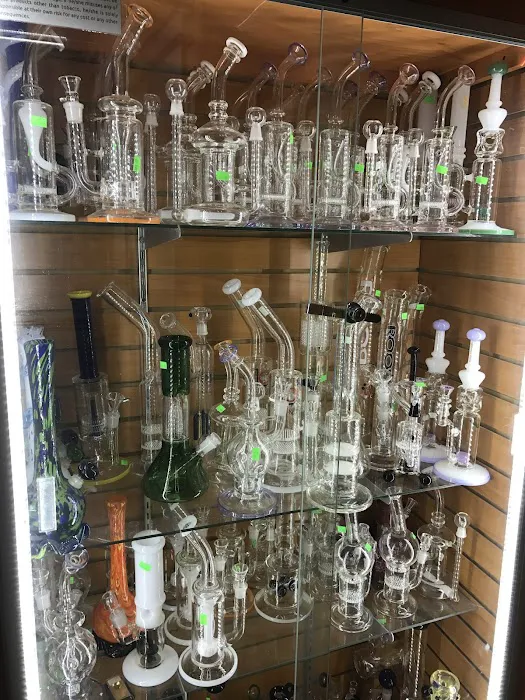 E Smoke Shop 8
