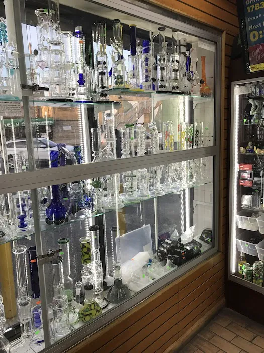 E Smoke Shop 3