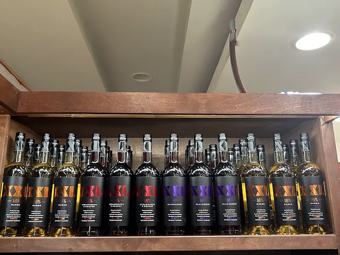 R&G Wine and Liquor 6