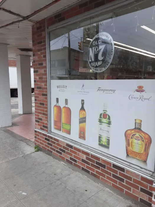 Wine and Liquors 4