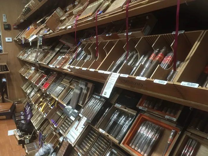Tobacco Junction Smoke Shop 5