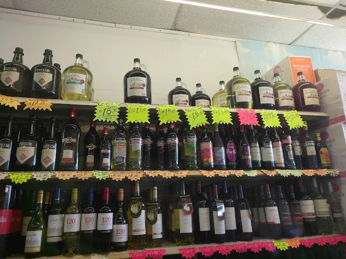 C & G Wine & Liquor 5