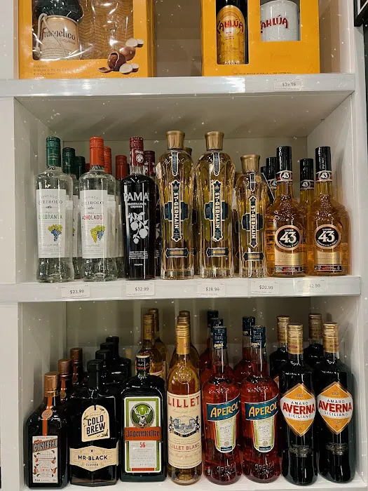 Pop & Pour Wine and Spirits 9