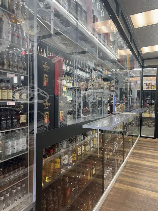 Clason point liquor and wine shop 1