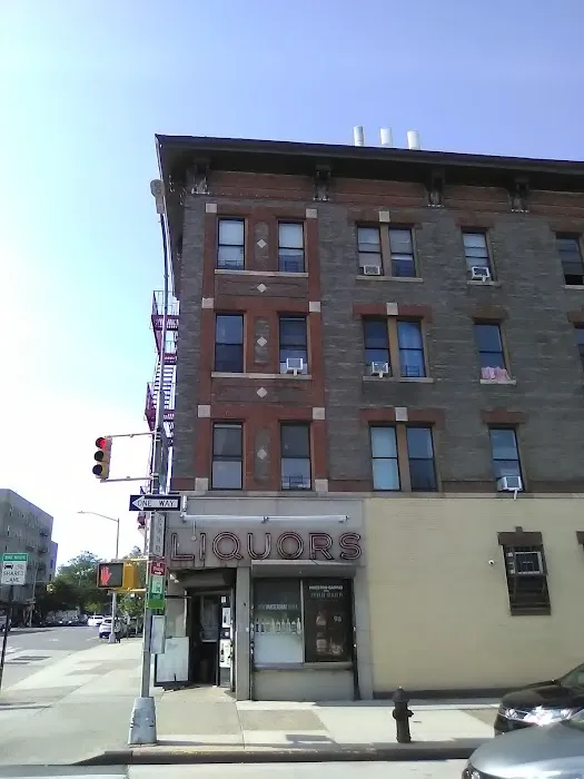 Bruckner & Castle Hill Liquors 7