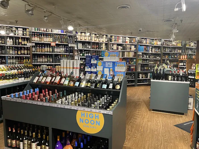 Great Neck Wines & Spirits 8