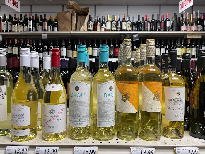 John Q Wine & Liquor 0