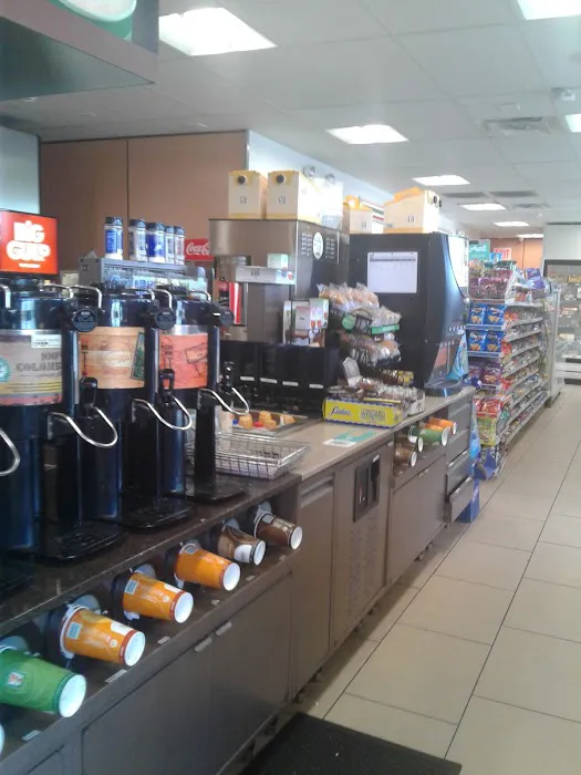 7-Eleven 2