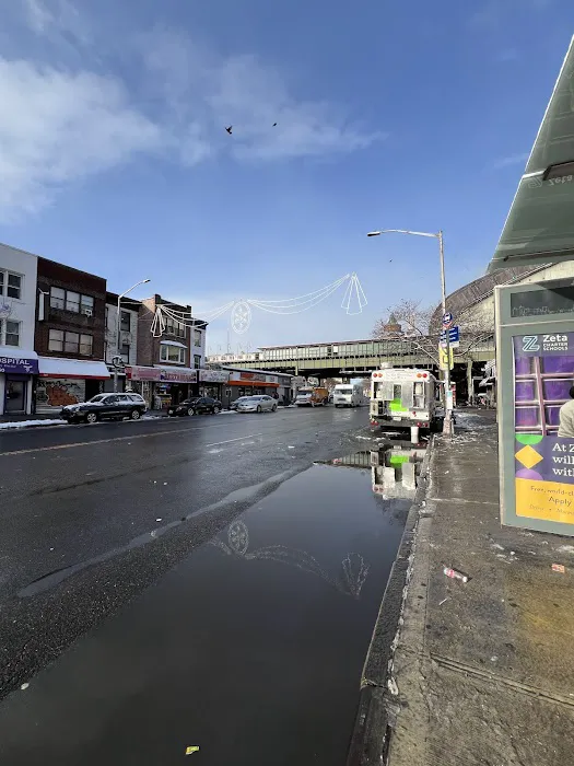 Kings Wine & Liquors 2