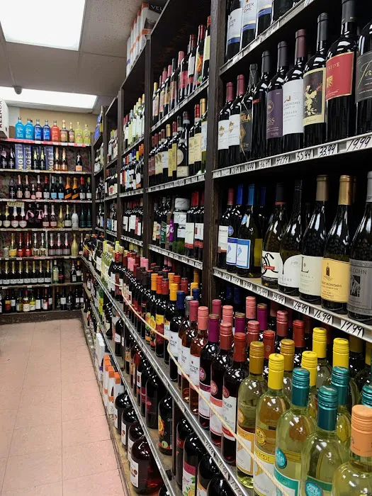 Ham's Liquor 6