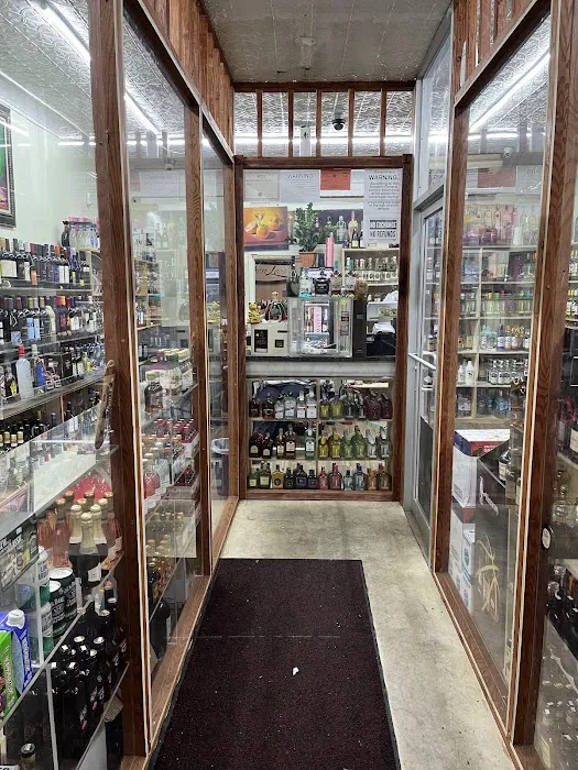 V & G Wine and Liquor 2