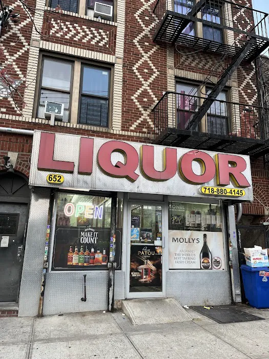V & G Wine and Liquor 0