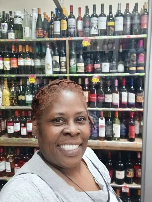 Parkchester Liquor & Wine Shop 0