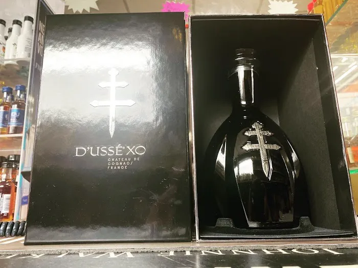 J&K Middletown wine&liquor 3