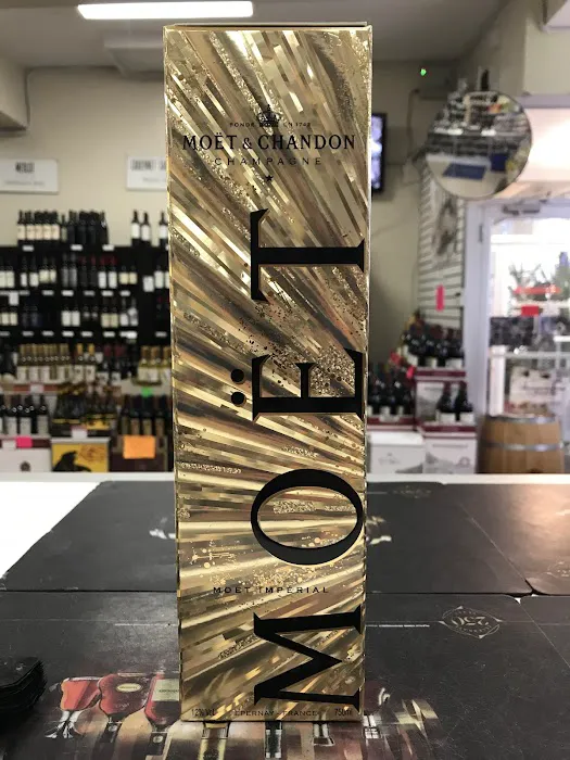 Hempstead Discount Wine & Liquor 5