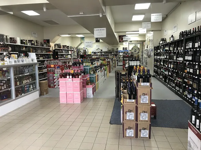 Hempstead Discount Wine & Liquor 2