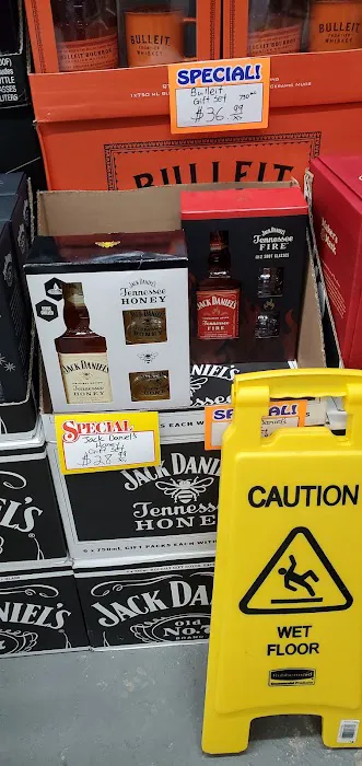 Best Deal Wine & Liquor 4