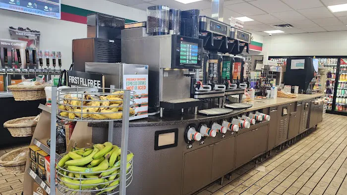 7-Eleven 2