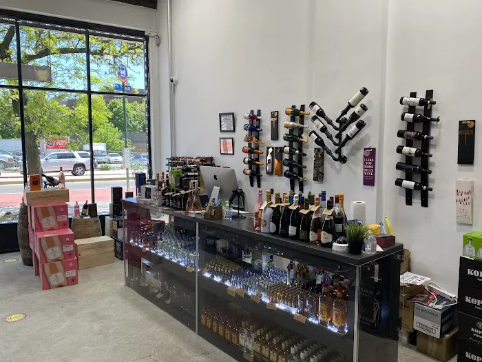 O & F Wines & Liquor 5
