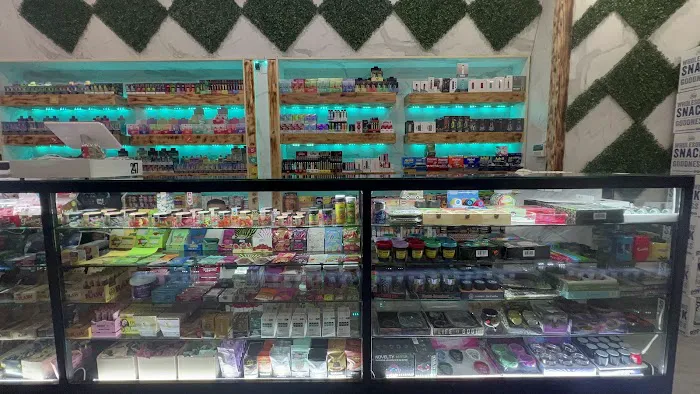 Riverdale convenience and beer 5