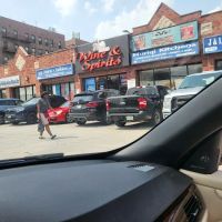 Izzy's Wine & Spirits