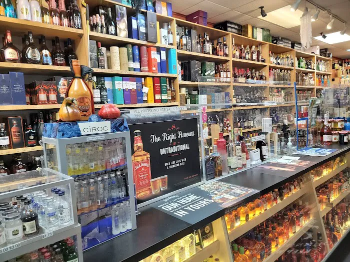 Izzy's Wine & Spirits 5